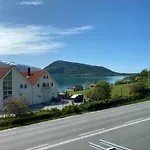 Gjoa Motel *